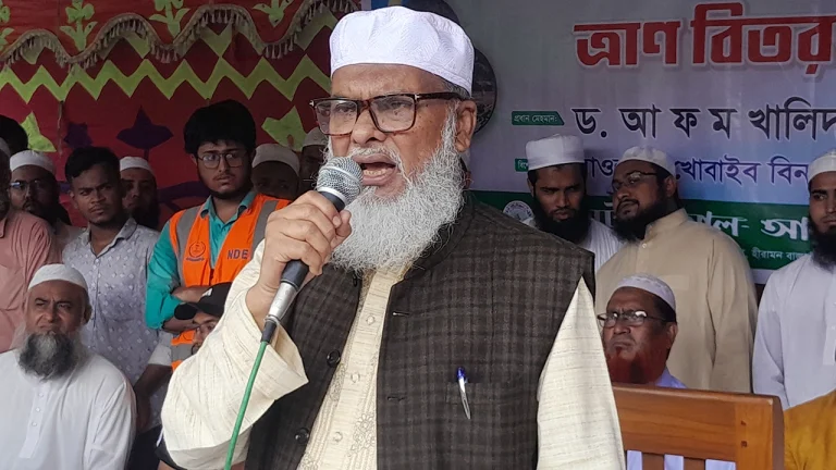 আলেমদের স্বনির্ভর হতে পরামর্শ ধর্ম উপদেষ্টার