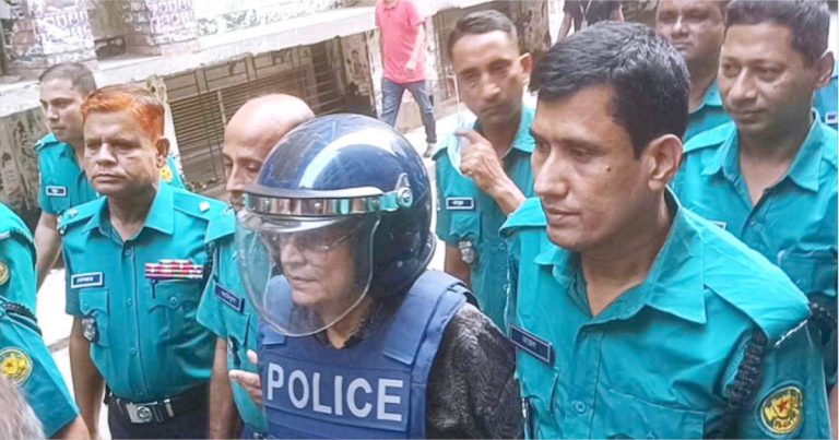 ৫ দিনের রিমান্ডে সাবেক গণপূর্তমন্ত্রী উবায়দুল মোকতাদির