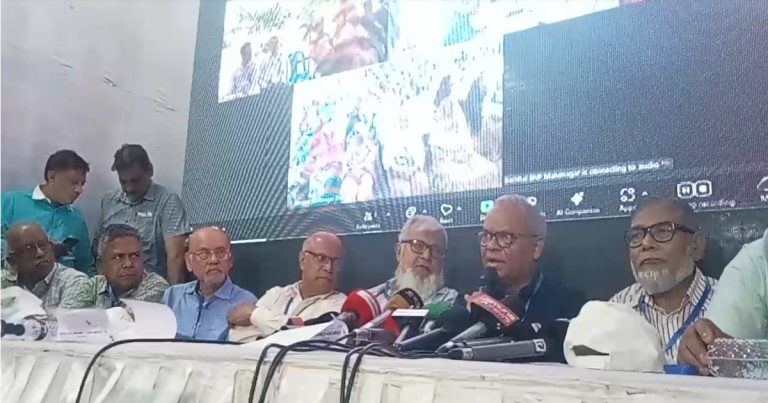 বঙ্গভবন থেকে শেখ মুজিবুর রহমানের ছবি নামানো ঠিক হয়নি : রিজভী