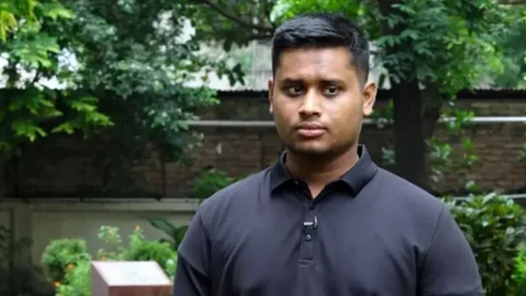 সাম্প্রতিক ষড়যন্ত্র নিয়ে হাসনাত আব্দুল্লাহর দীর্ঘ স্টাটাস