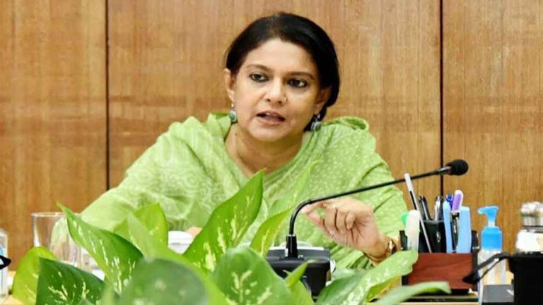 ‘নদী বাঁচাতে প্রয়োজনে দুই চারটি কলকারখানা বন্ধ করা হবে’