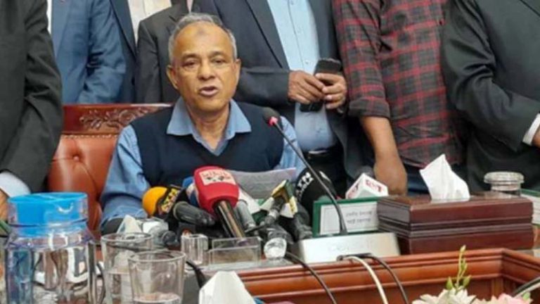 অবৈধ বিদেশিদের বাংলাদেশে থাকতে দেওয়া হবে না