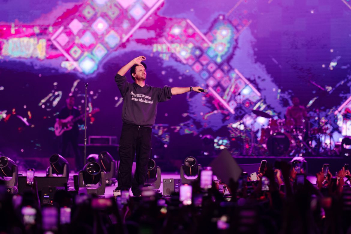 আতিফ আসলাম