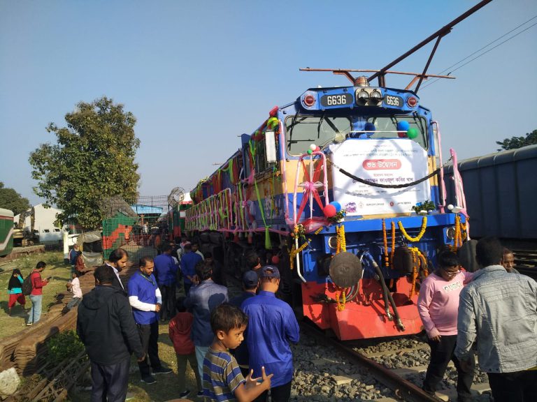 বেনাপোল-ঢাকা রুটে ‘রূপসী বাংলা’ এক্সপ্রেস চালু