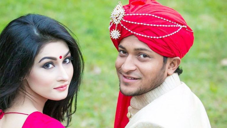 বিয়ের ১২ বছর পূর্তিতে সাকিবকে নিয়ে আবেগঘন বার্তা শিশিরের