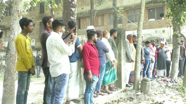 বেনাপোলে ২ বছর পর বিএনপি নেতার লাশ উত্তোলন