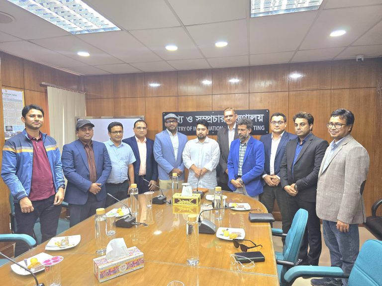 তথ্য উপদেষ্টার সঙ্গে অনলাইন এডিটরস অ্যালায়েন্সের মতবিনিময় অনুষ্ঠিত