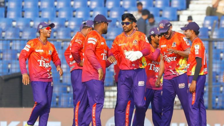 রংপুরের জয়রথ থামাল দুর্বার রাজশাহী