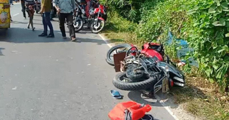 খেজুর রস খেতে গিয়ে প্রাণ হারাল তিন শিক্ষার্থী