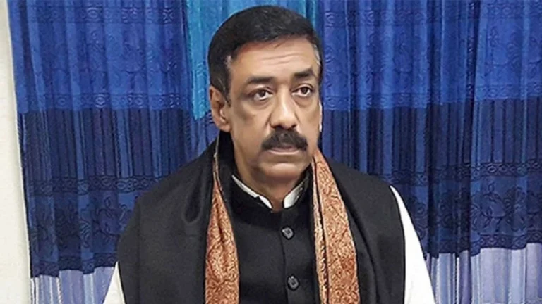 গুঁড়িয়ে দেওয়া হলো শামীম ওসমানের বাড়ি