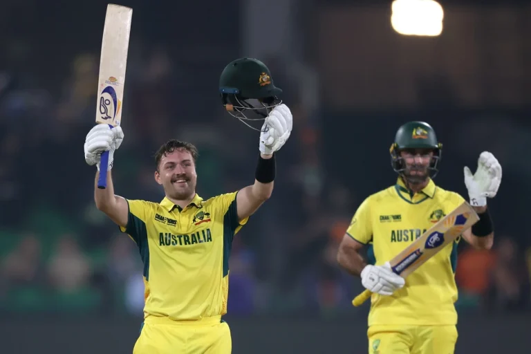 ৭০৭ রানের ম্যাচে অস্ট্রেলিয়ার ইতিহাসগড়া জয়