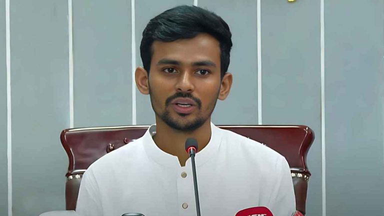 ঢাকা-১০ আসনের ভোটার হচ্ছেন উপদেষ্টা আসিফ মাহমুদ!