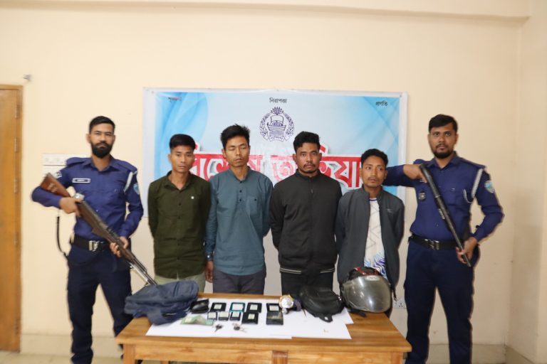 বান্দরবানে চাঞ্চল্যকর ২৬ শ্রমিক অপহরণের ঘটনায় গ্রেপ্তার ৪
