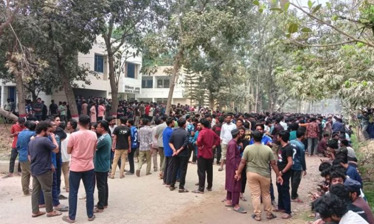 কুয়েটে রাজনৈতিক কার্যক্রম নিষিদ্ধ, লঙ্ঘনে আজীবন বহিষ্কার