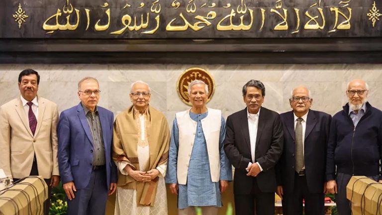 প্রধান উপদেষ্টার নেতৃত্বে জাতীয় ঐকমত্য কমিশন গঠন