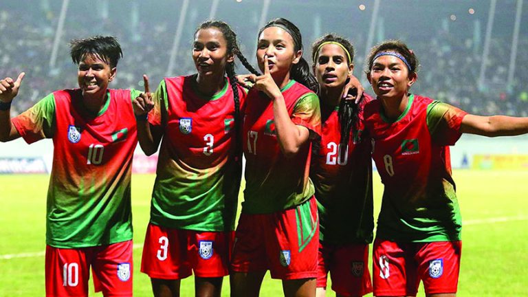 বিদ্রোহ প্রত্যাহারের সিদ্ধান্ত সাবিনাদের