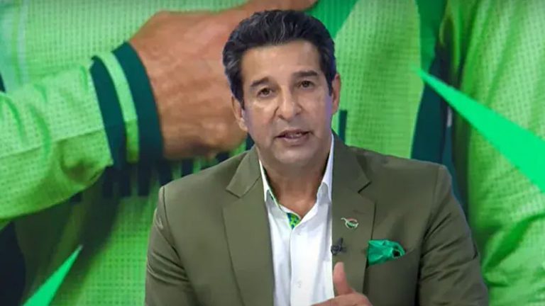দেখে মনে হচ্ছে মাহমুদউল্লাহ এখানে ছুটি কাটাতে এসেছে: ওয়াসিম আকরাম