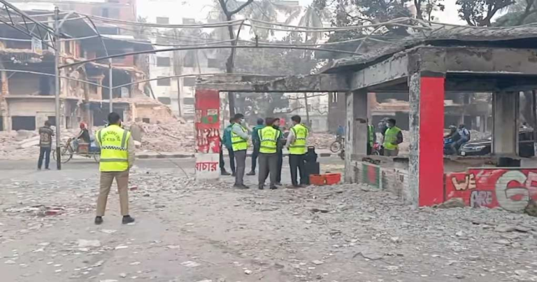 ধানমন্ডি ৩২ নম্বর থেকে ‘হাড়গোড়’ পাওয়া গেছে: সিআইডি