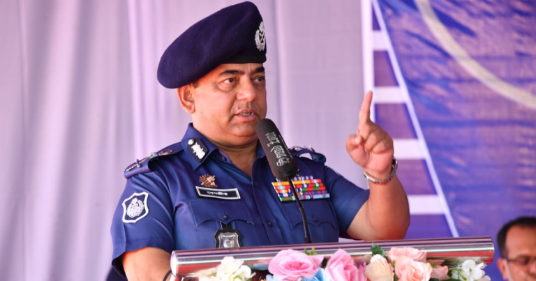 বেনজীর আহমেদকে গ্রেপ্তারে ইন্টারপোলে রেড অ্যালার্ট জারিতে নির্দেশনা