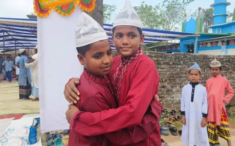 পটুয়াখালীতে ২৫ হাজার মানুষের ঈদ উদযাপন