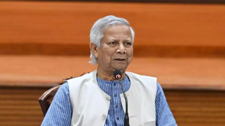 ১২৭ পুলিশ কর্মকর্তার সঙ্গে প্রধান উপদেষ্টার বৈঠক আজ