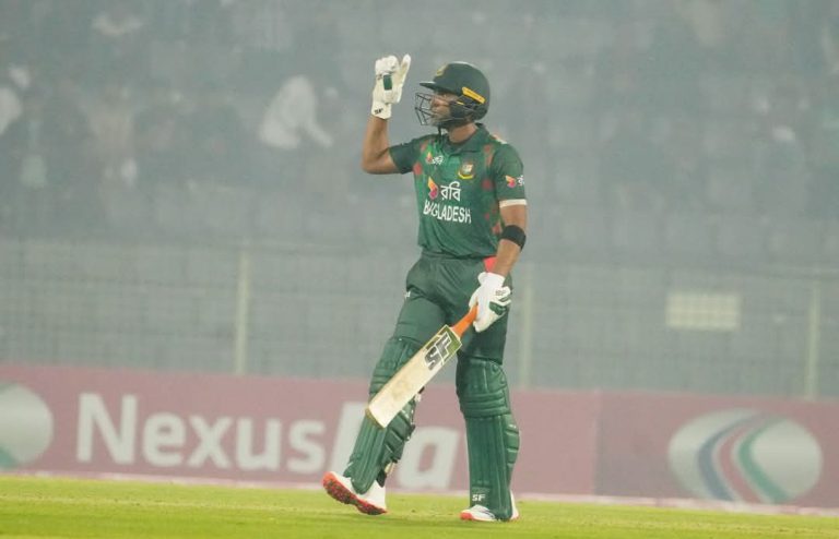 এবার ক্রিকেটকে বিদায় জানালেন মাহমুদউল্লাহ