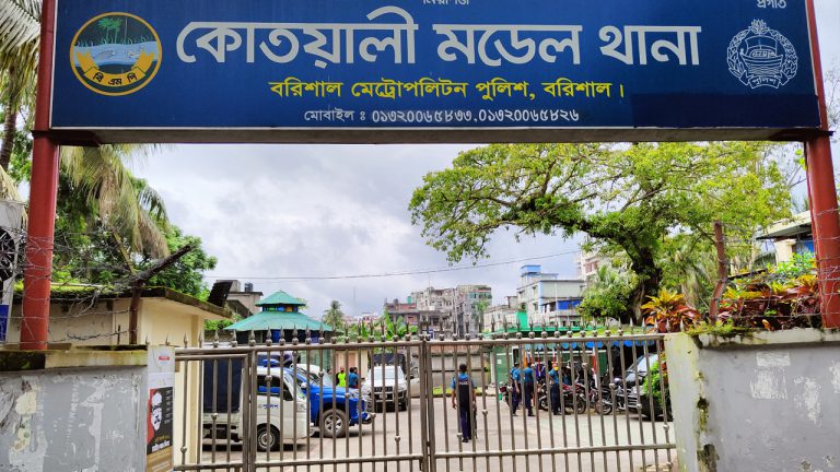 শিশু ধর্ষণ মামলায় অভিযুক্তকে পিটিয়ে হত্যা