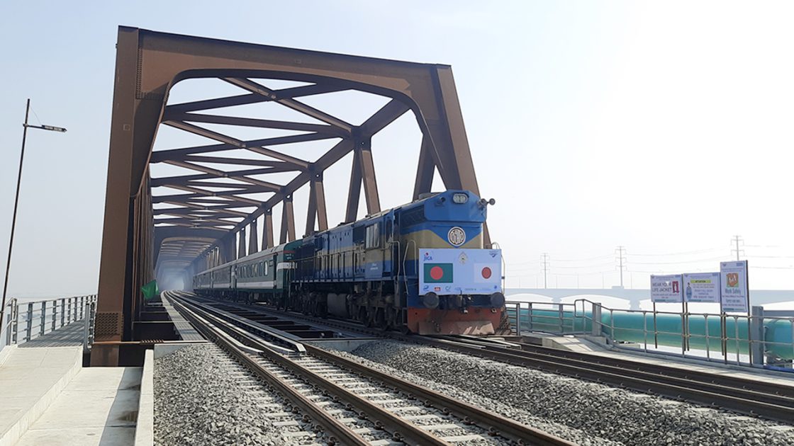 দেশের দীর্ঘতম যমুনা রেলসেতুর উদ্বোধন
