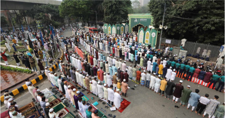 জাতীয় ঈদগাহে পবিত্র ঈদুল ফিতরের প্রধান জামাত অনুষ্ঠিত