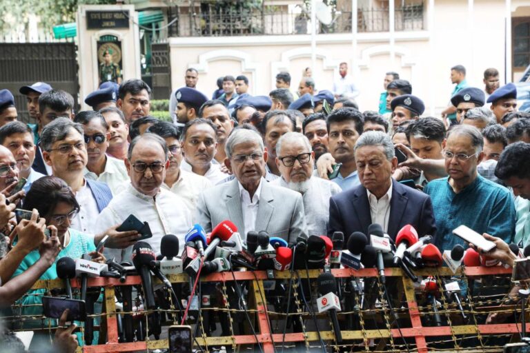 প্রধান উপদেষ্টার সঙ্গে বৈঠক, সন্তুষ্ট নয় বিএনপি