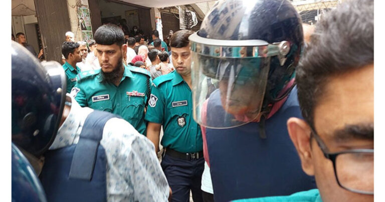 যাত্রাবাড়ীর সাবেক ওসি আবুল হাসান রিমান্ডে