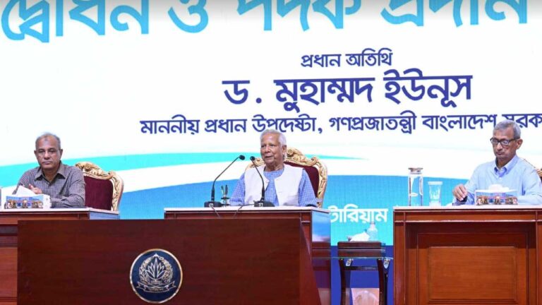 পুলিশ সপ্তাহ উদ্বোধন করলেন প্রধান উপদেষ্টা