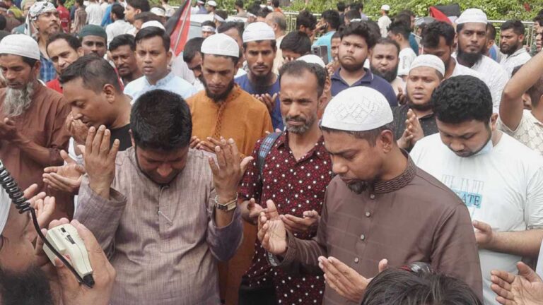 মোনাজাতে শেষ হলো ‘মার্চ ফর গাজা’ কর্মসূচি