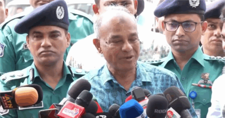 আ. লীগের মিছিল কন্ট্রোল করতে না পারলে পুলিশের বিরুদ্ধে ব্যবস্থা: স্বরাষ্ট্র উপদেষ্টা