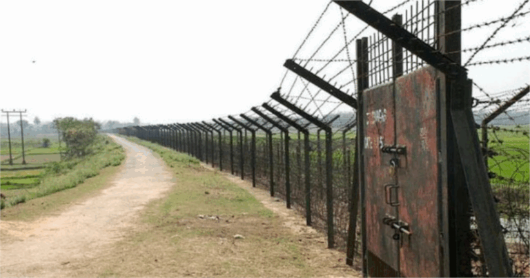 সীমান্তে নারী-শিশুসহ ৪৪ জনকে বাংলাদেশে ‘পুশব্যাক’