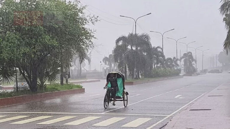 তিনদিন টানা বৃষ্টির পূর্ভাবাস