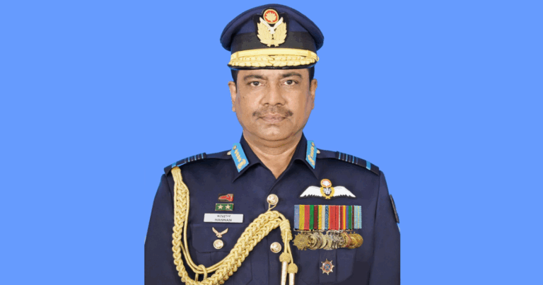 স্ত্রী-পুত্রসহ সাবেক বিমান বাহিনী প্রধানের ৩৮ ব্যাংক হিসাব জব্দ