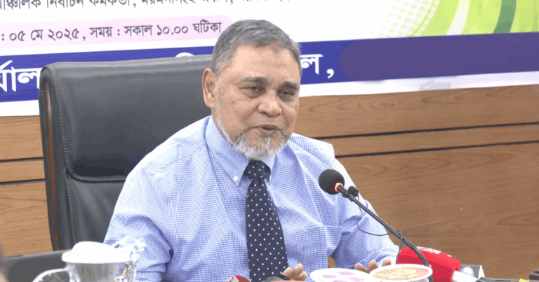 সরকারের সহযোগিতা ছাড়া নির্বাচন সম্ভব নয়: সিইসি
