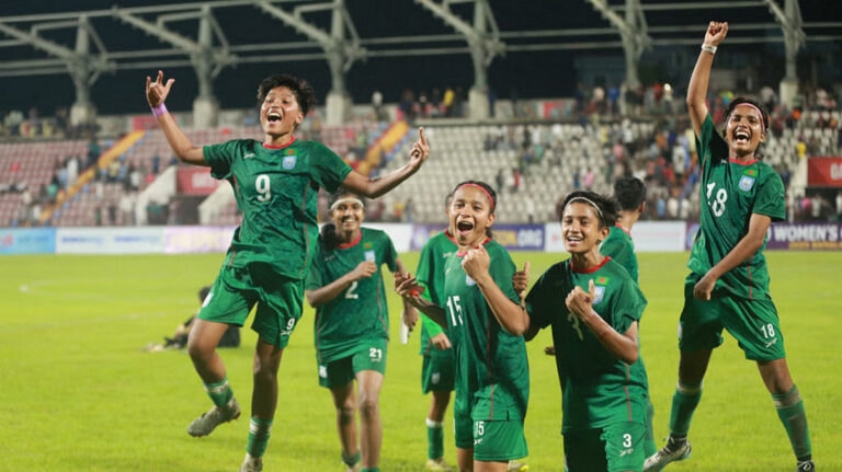 টিভিতে আজকের খেলা