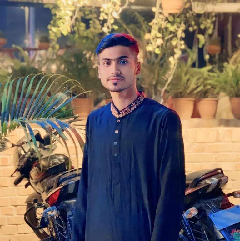 বাইক কেড়ে নিলো কলেজশিক্ষার্থীর প্রাণ