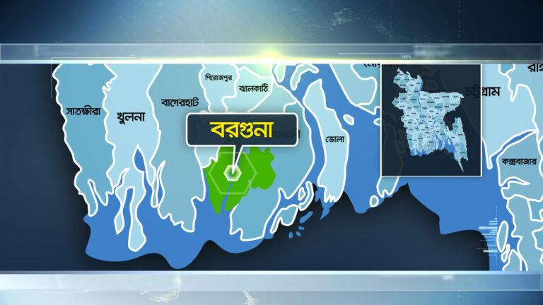 কাগজপত্র থাকার পরও মামলা, মোটরসাইকেলে আগুন দিলেন চালক
