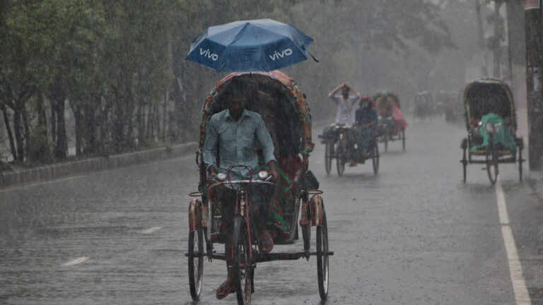 ভারী বর্ষণ নিয়ে আবহাওয়া অফিসের বার্তা