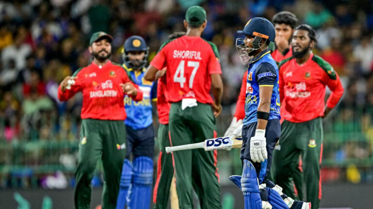 বাংলাদেশকে মাঝারি লক্ষ্য দিল লঙ্কানরা