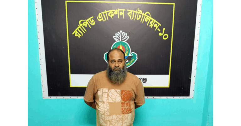 র‍্যাবের অভিযানে প্রতারক গ্ৰেপ্তার