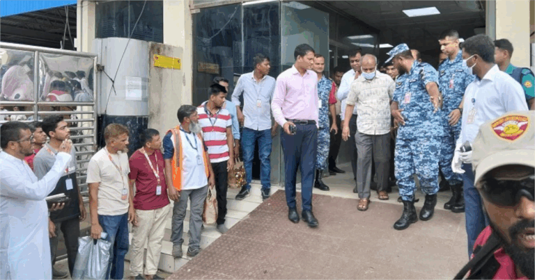 রপ্তানি কার্গো ভিলেজ পরিদর্শনে স্বরাষ্ট্র উপদেষ্টা