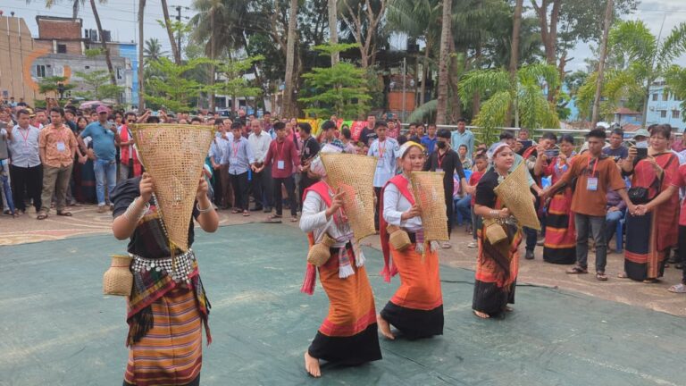 রাঙামাটিতে নানা আয়োজনে আন্তর্জাতিক আদিবাসী দিবস উদযাপন