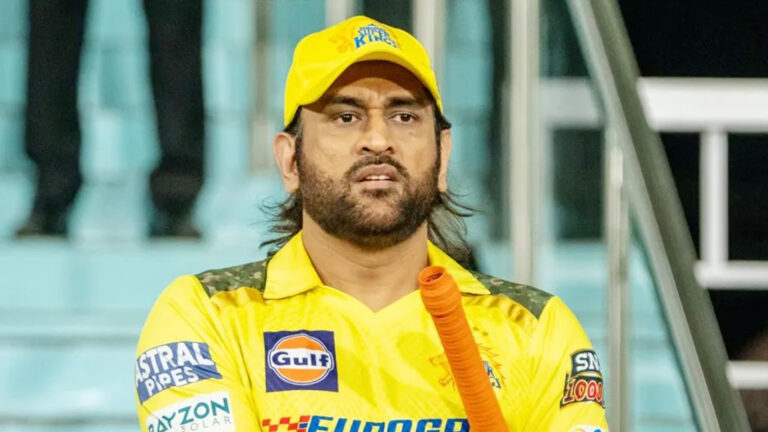 আর কত বছর খেলবেন ধোনি, জানালেন নিজেই