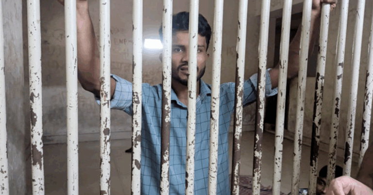 ধানমন্ডি থেকে আটক রিকশাচালককে ‘হত্যা মামলার আসামি’ করা হয়নি: ডিএমপি