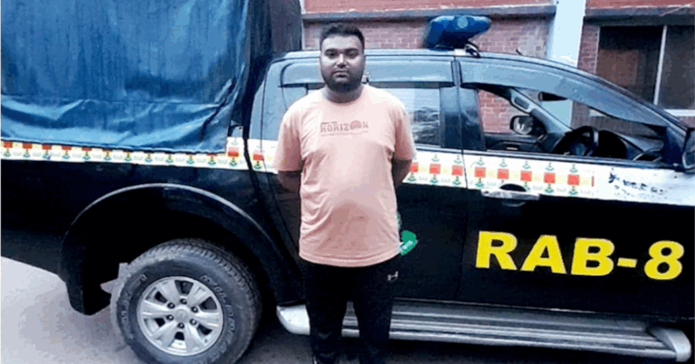 অ্যাম্বুলেন্স আটকে রাখায় নবজাতকের মৃত্যু: সিন্ডিকেট মূলহোতা সবুজ গ্রেপ্তার