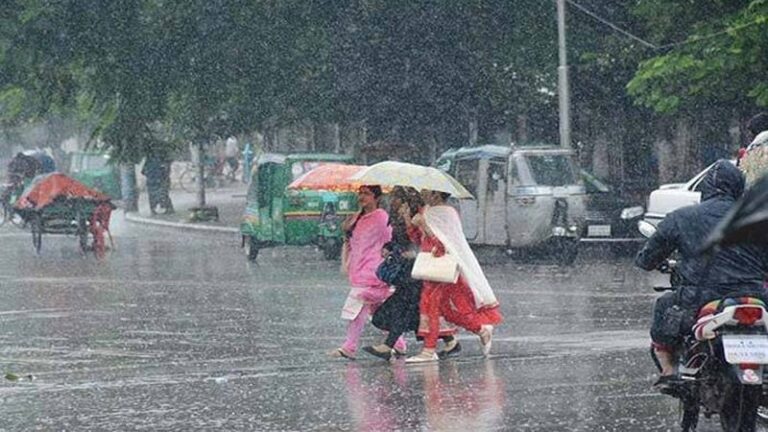 ৮ বিভাগে বজ্রসহ বৃষ্টির আভাস